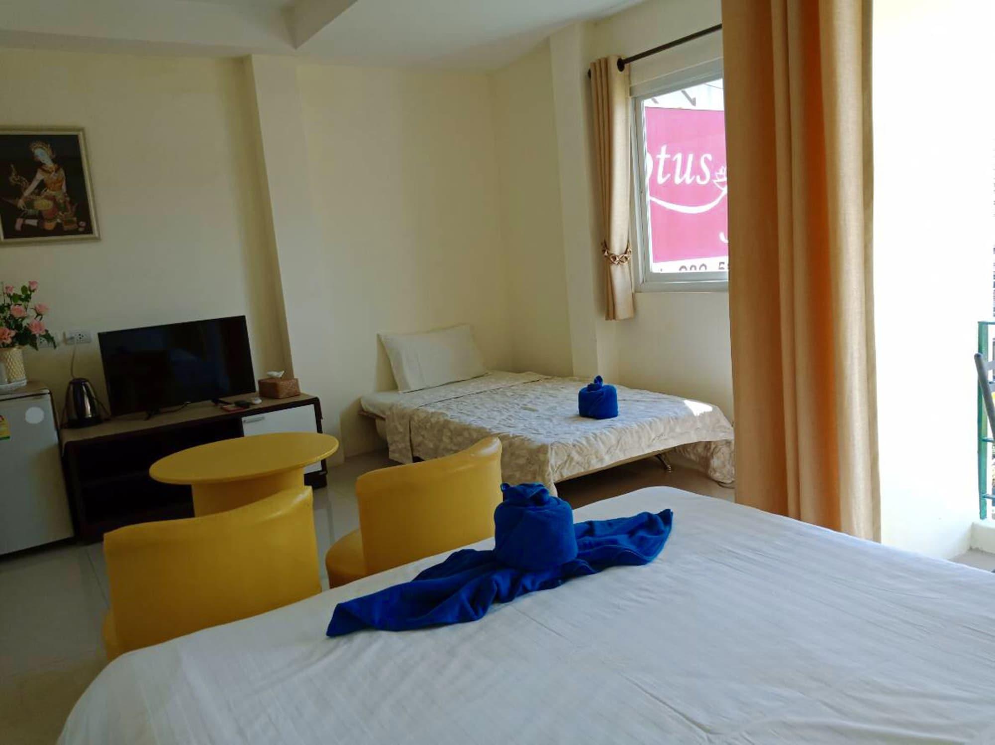 Lotus Suite Hua Hin Exterior photo
