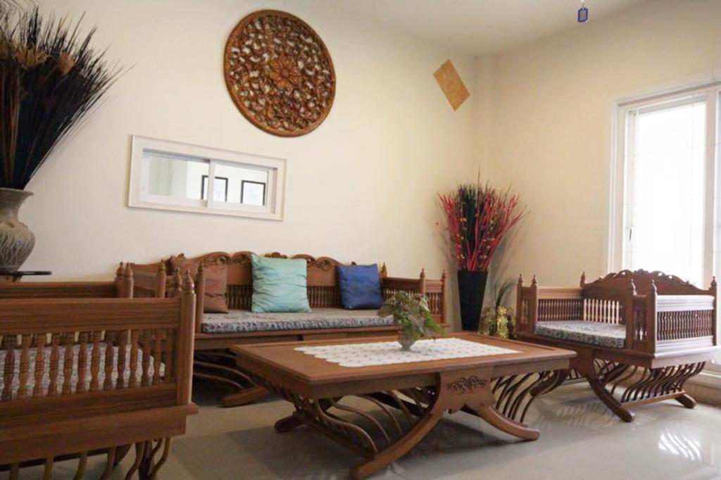 Lotus Suite Hua Hin Exterior photo