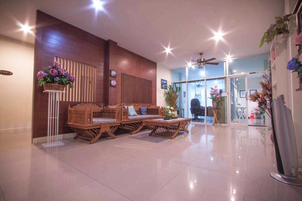 Lotus Suite Hua Hin Exterior photo