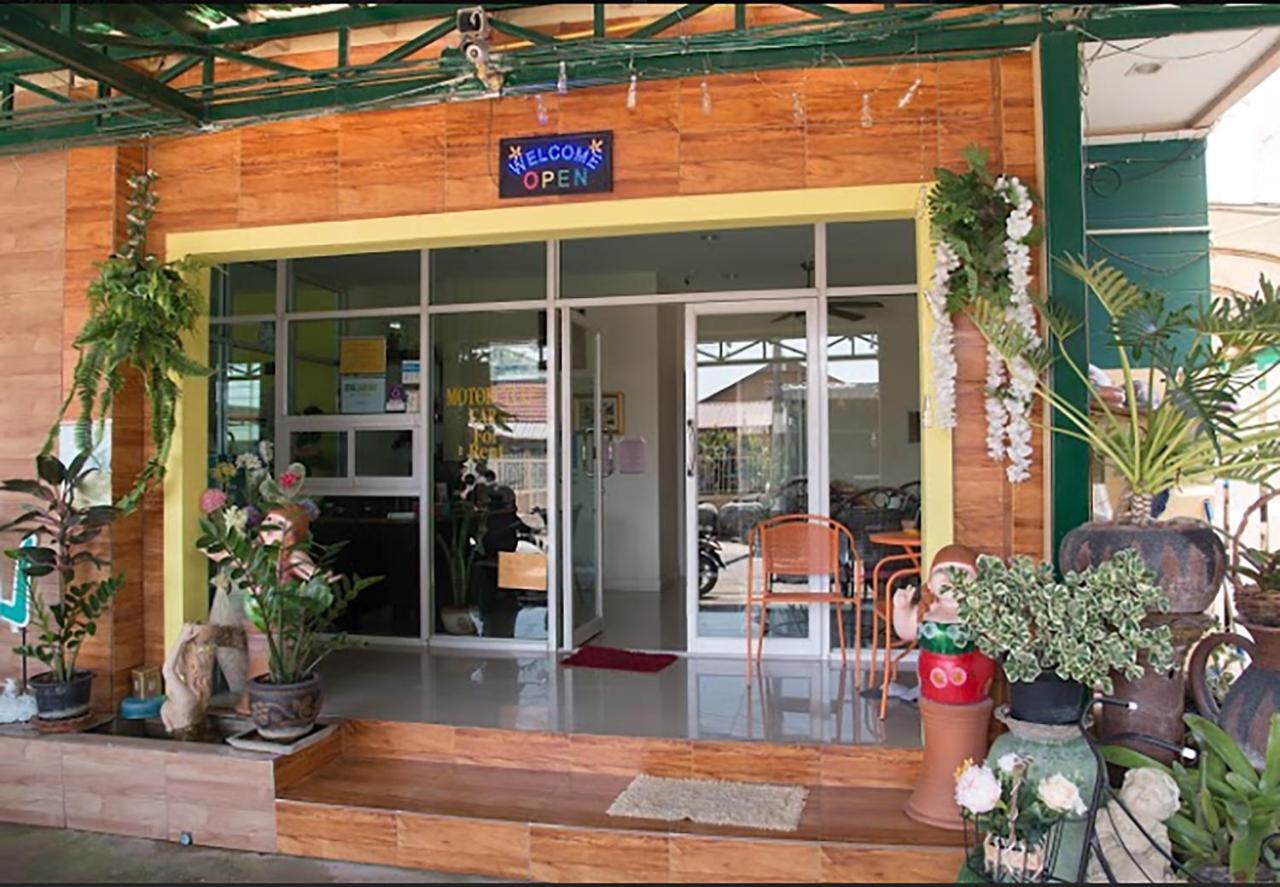Lotus Suite Hua Hin Exterior photo