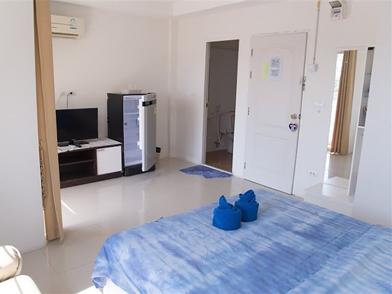 Lotus Suite Hua Hin Exterior photo